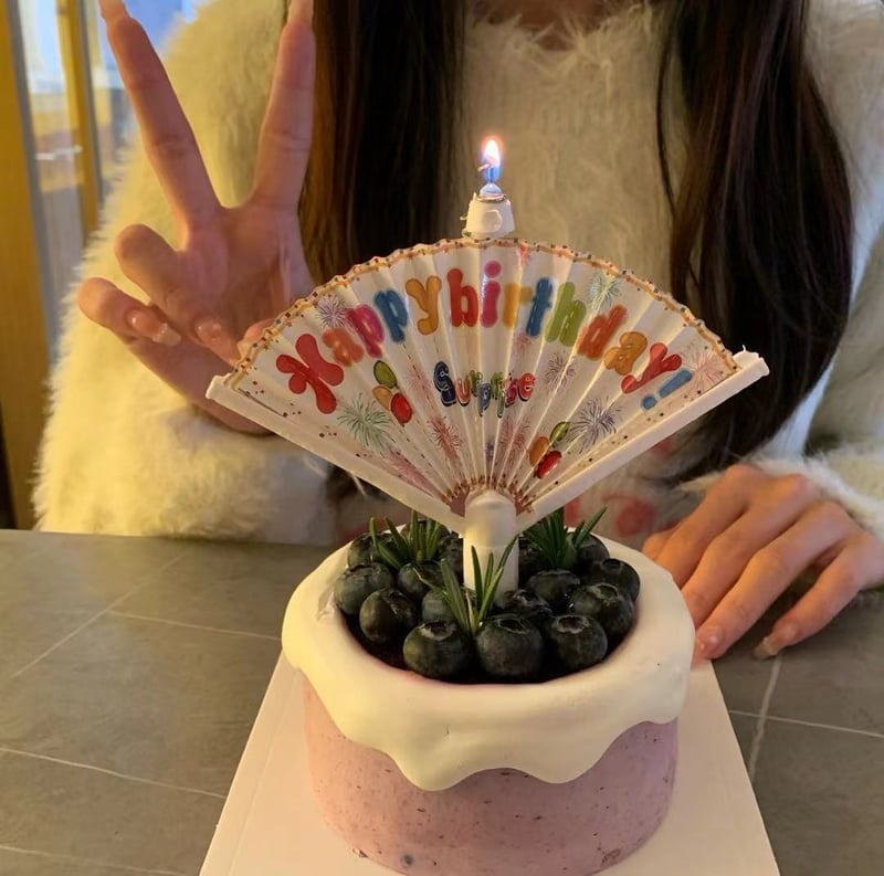 Novelty Surprise Fan Birthday Candle