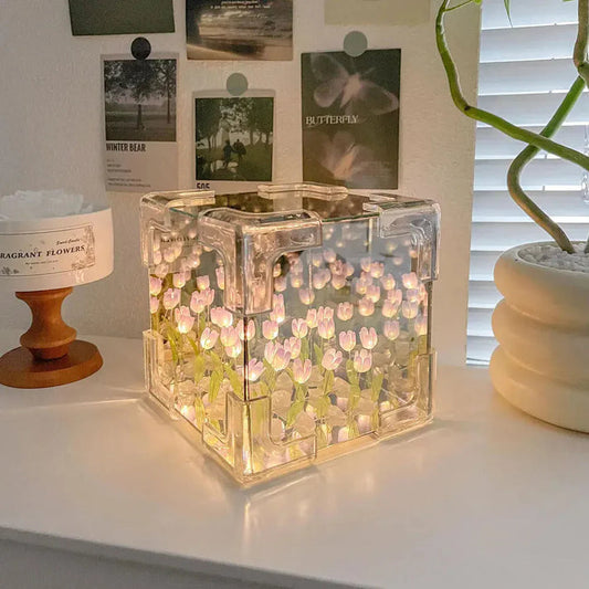 DIY Infinite Tulip Lamp