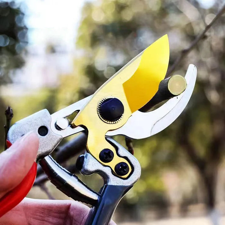 Versatile SK5 Sharp Durable Heavy-Duty Pruning Shears