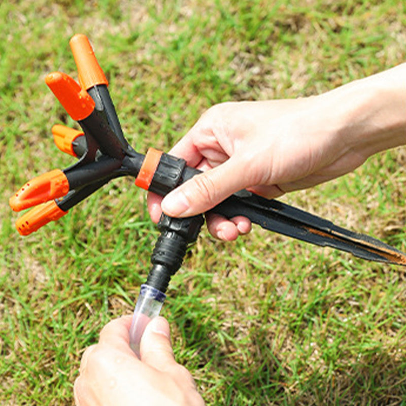 Automatic rotating 360-degree lawn sprayer