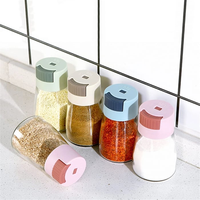 Salt and Pepper Shakers Precise Quantitative Push Type