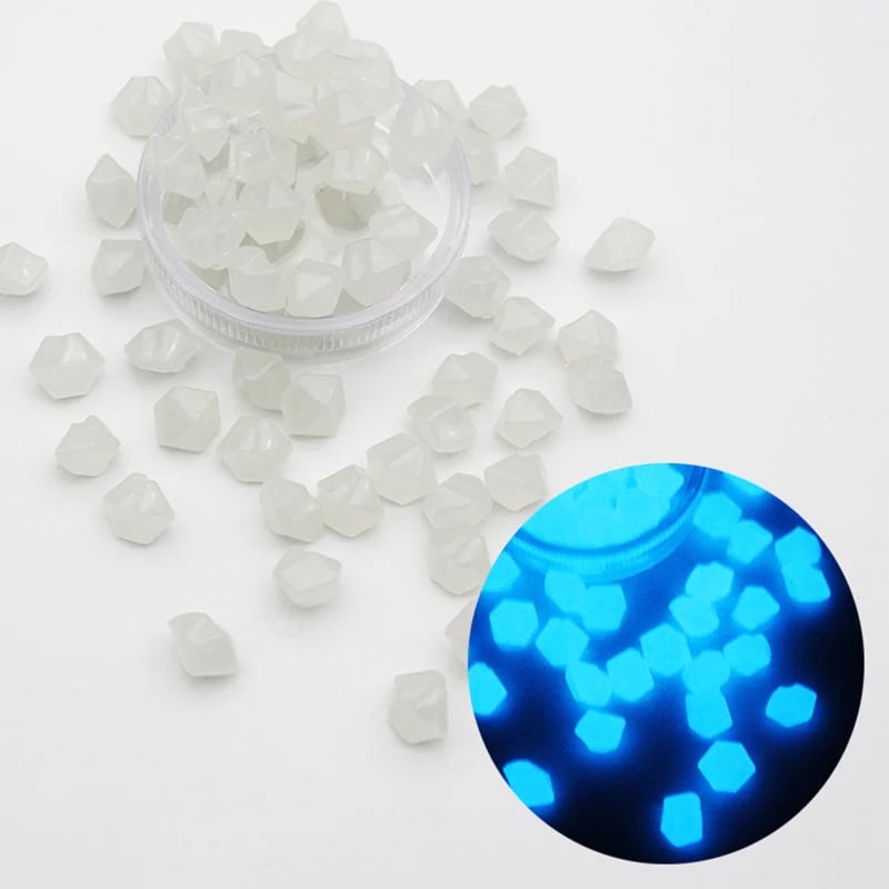 Glowing Garden Pebbles - Illuminate Your Outdoors with Enchanting Glow - Pack Of 100
